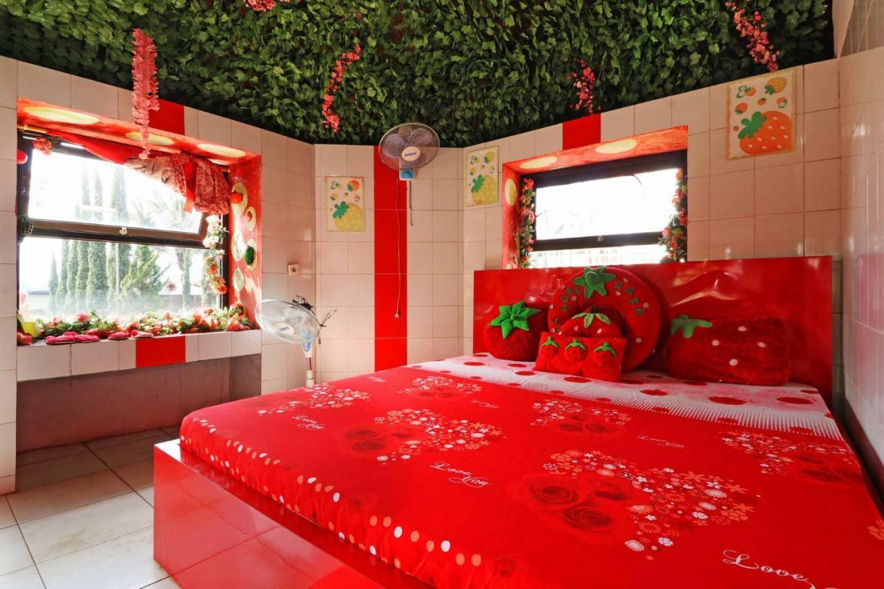 Hotel Agung Permata Artha Cipanas  Zewnętrze zdjęcie